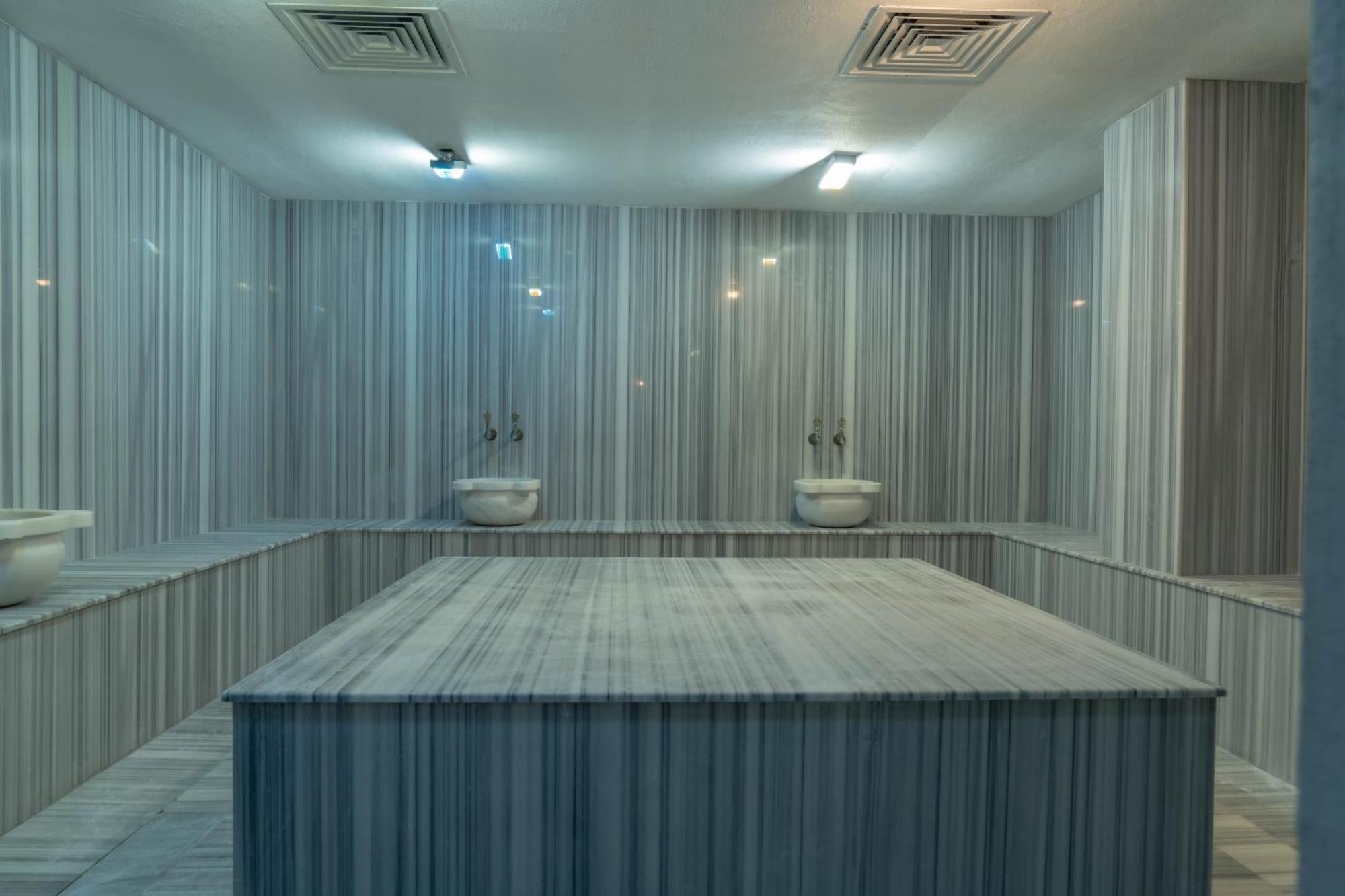 Отель Laren Sea Side 3*
